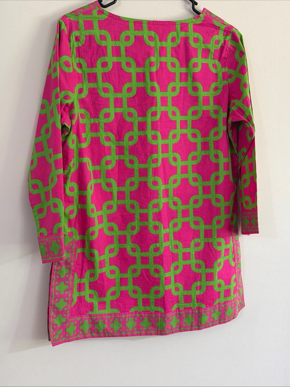 Gretchen Scott Small Cotton V Neck Tunic Top Pink Green Geometric Chain Link - Picture 7 of 11